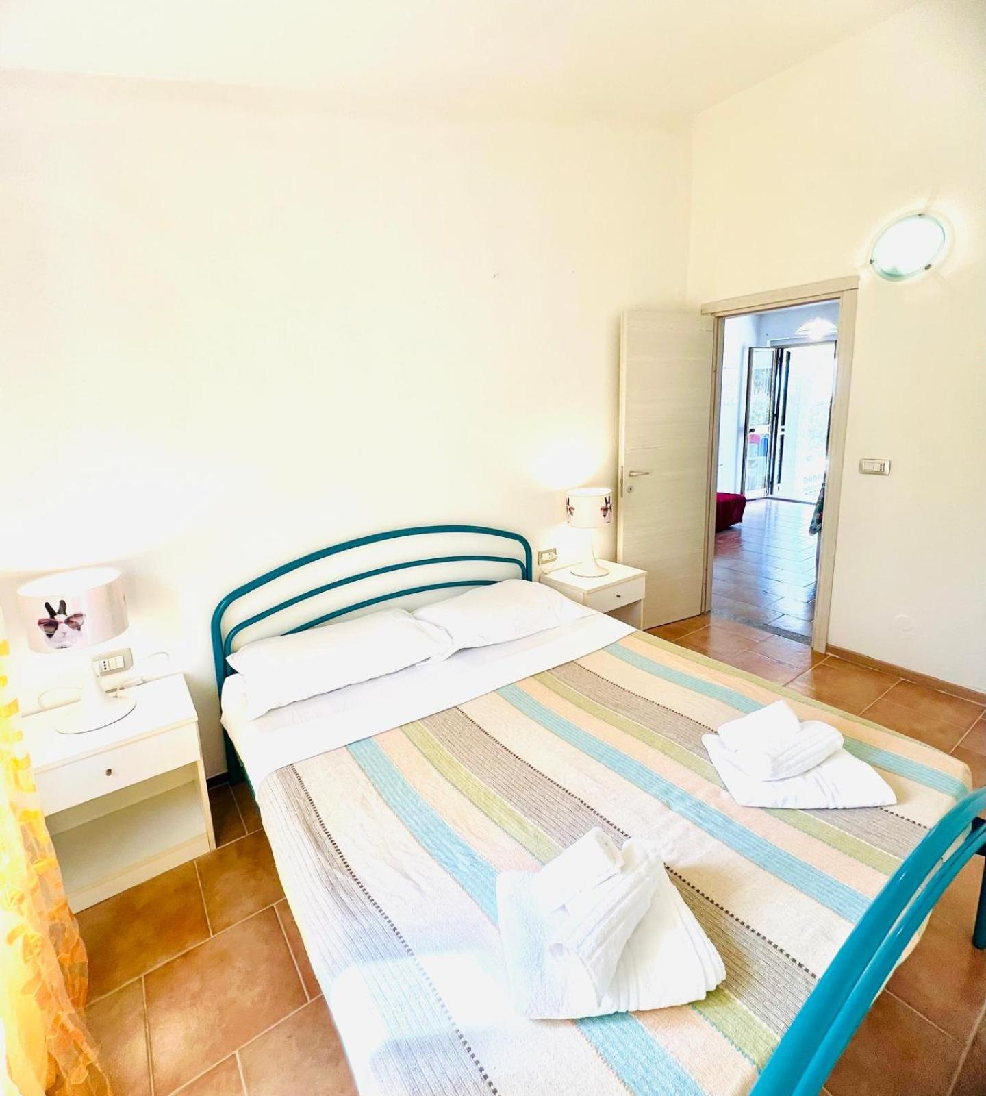 Villa Rosa Valledoria  Εξωτερικό φωτογραφία
